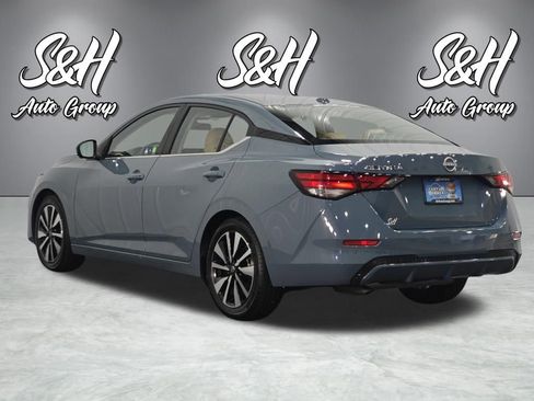 Used 2025 Nissan Sentra SV w/ SV Premium Package FWD image 17
