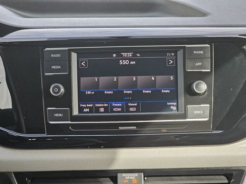 Used 2023 Volkswagen Taos S image 37