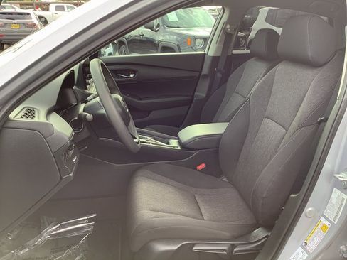 Used 2023 Honda Accord LX image 8