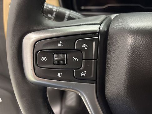 Used 2023 Chevrolet Tahoe Premier AWD/4WD image 21