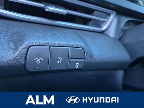 New 2026 Hyundai Elantra SE image 29