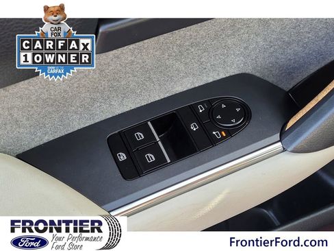 Used 2022 MAZDA MX-30 Electric w/ Premium Plus Pkg image 15