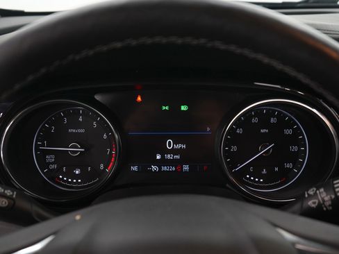 Used 2020 Buick Encore GX Essence image 19