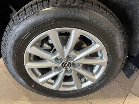 Certified 2025 MAZDA CX-5 AWD 2.5 S w/ Select Package image 10