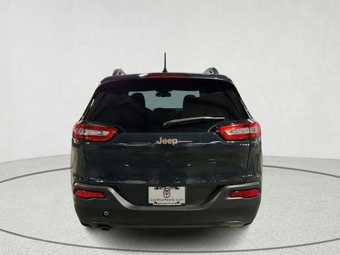 Used 2016 Jeep Cherokee 75th Anniversary image 3