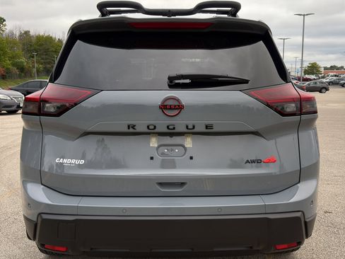 New 2026 Nissan Rogue SV image 7