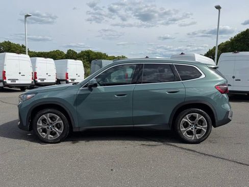 Used 2023 BMW X1 xDrive28i w/ Premium Package AWD/4WD image 4