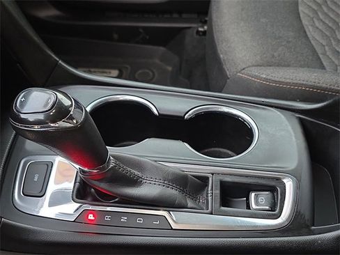 Used 2019 Chevrolet Equinox LT image 20