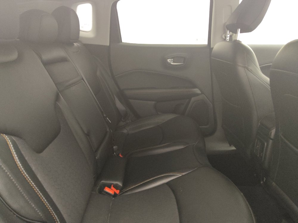 Used 2020 Jeep Compass Latitude w/ Popular Equipment Group AWD/4WD image 19