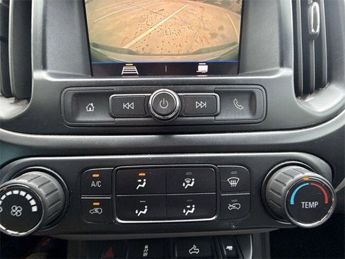 Used 2020 Chevrolet Colorado W/T w/ WT Convenience Package image 18