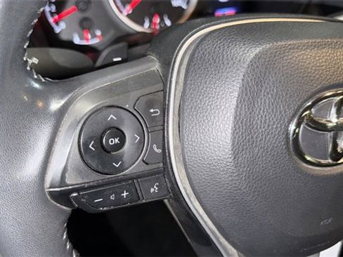 Used 2022 Toyota Corolla SE image 10