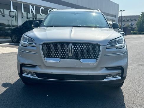 Used 2021 Lincoln Aviator Reserve w/ Equipment Group 202A AWD/4WD image 5