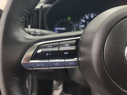 Used 2025 MAZDA CX-50 AWD 2.5 Hybrid w/ Premium Pkg image 27