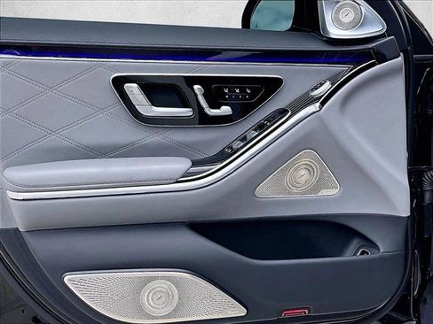 Certified 2022 Mercedes-Benz Maybach S 580 4MATIC image 18