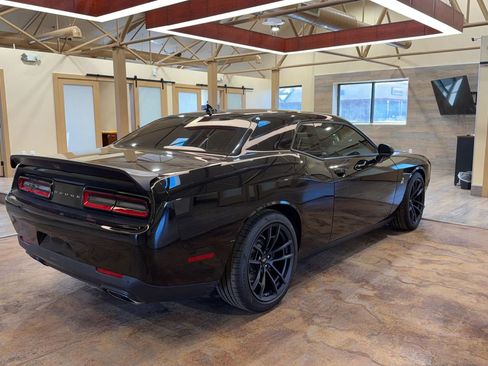 Used 2020 Dodge Challenger R/T Scat Pack w/ Dynamics Package image 3