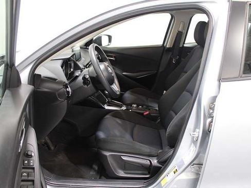 Used 2017 Toyota Yaris iA FWD image 10