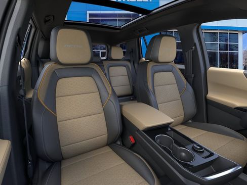 New 2026 Chevrolet Equinox ACTIV AWD/4WD image 16