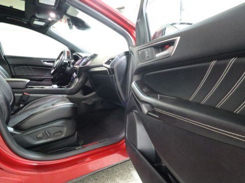 Used 2020 Ford Edge ST w/ Equipment Group 401A AWD/4WD image 10