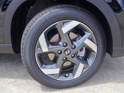 New 2026 Hyundai Venue SEL FWD image 31
