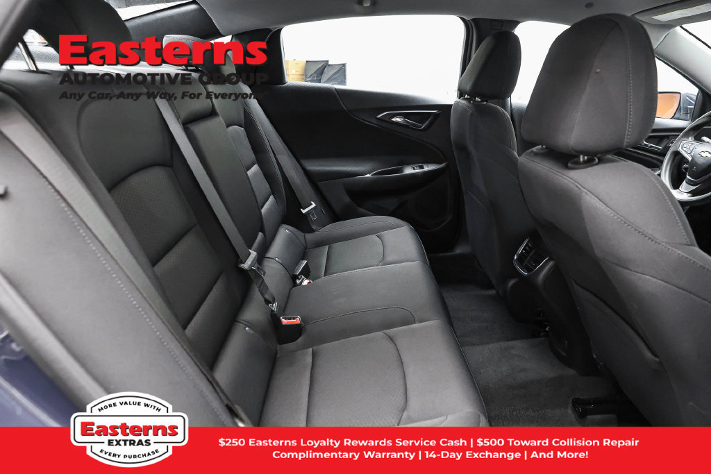 Used 2025 Chevrolet Malibu LT FWD image 22