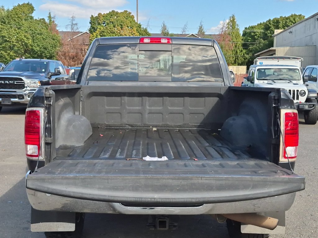 Used 2017 RAM 3500 Laramie AWD/4WD image 10