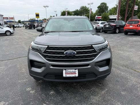 Used 2021 Ford Explorer XLT AWD/4WD image 10