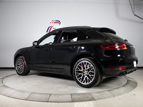 Used 2018 Porsche Macan Turbo AWD/4WD image 5