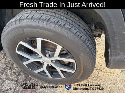 Used 2024 Jeep Grand Cherokee Limited AWD/4WD image 6