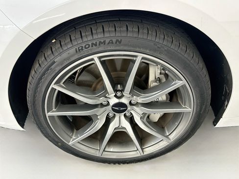 Used 2024 Genesis G70 2.5T AWD/4WD image 11