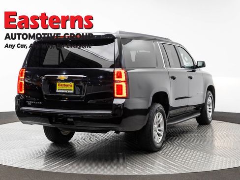 Used 2019 Chevrolet Suburban LT AWD/4WD image 5