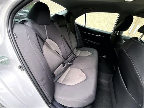 Used 2023 Toyota Camry LE FWD image 19