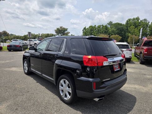 Used 2017 GMC Terrain SLE FWD image 11