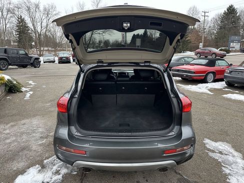 Used 2016 INFINITI QX50 AWD w/ Premium Plus Package image 6