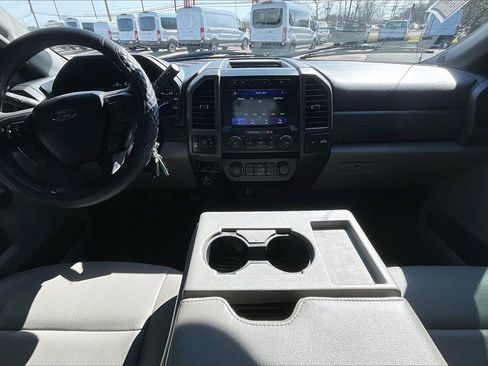 Used 2020 Ford F250 XL w/ STX Appearance Package image 11