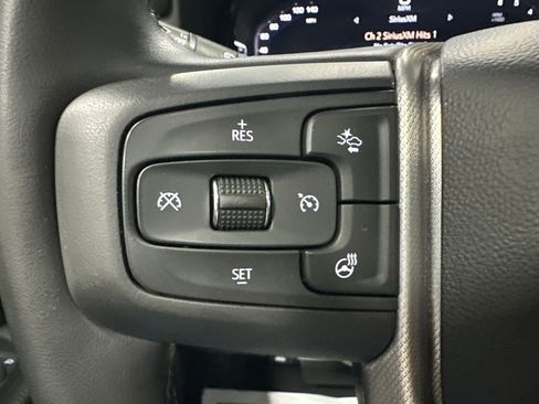 Used 2023 GMC Yukon XL Denali AWD/4WD image 19