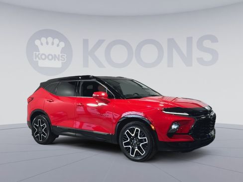 Used 2023 Chevrolet Blazer RS w/ Enhanced Convenience Package AWD/4WD image 8