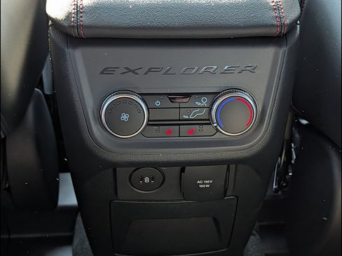 New 2026 Ford Explorer ST-Line w/ ST-Line Street Pack AWD/4WD image 34