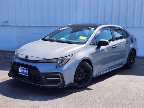Used 2022 Toyota Corolla SE w/ Carpet Mat Package (TMS) FWD image 1
