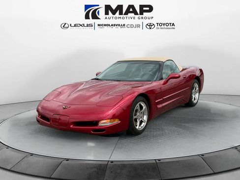Used 2002 Chevrolet Corvette Convertible w/ Preferred Equipment Group2 RWD image 1