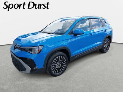 New 2025 Volkswagen Taos SE