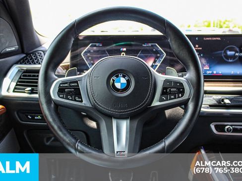 Used 2024 BMW X5 xDrive40i w/ M Sport Package AWD/4WD image 25