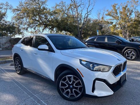 Used 2025 BMW X2 xDrive28i image 5