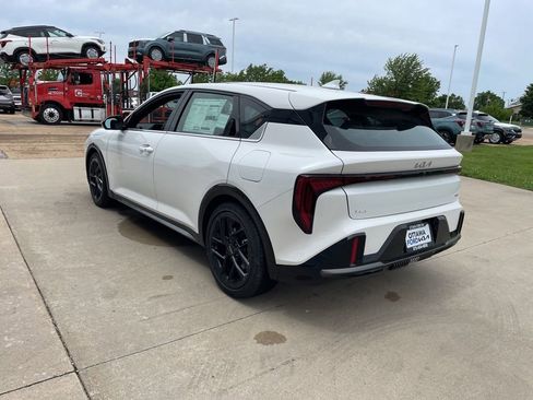 New 2026 Kia K4 GT-Line Turbo FWD image 7