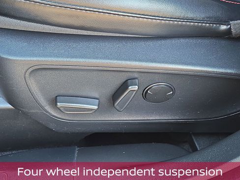 Used 2024 Ford Escape ST-Line image 14