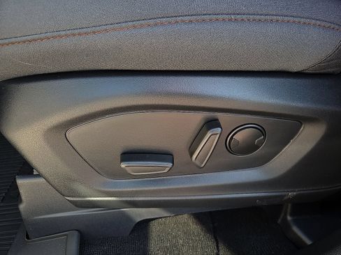 Used 2026 Ford Explorer Active RWD image 16