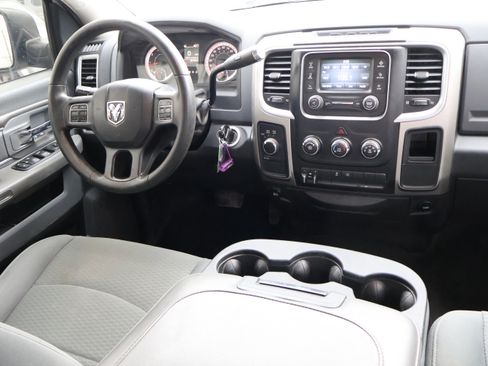 Used 2016 RAM 2500 SLT image 16