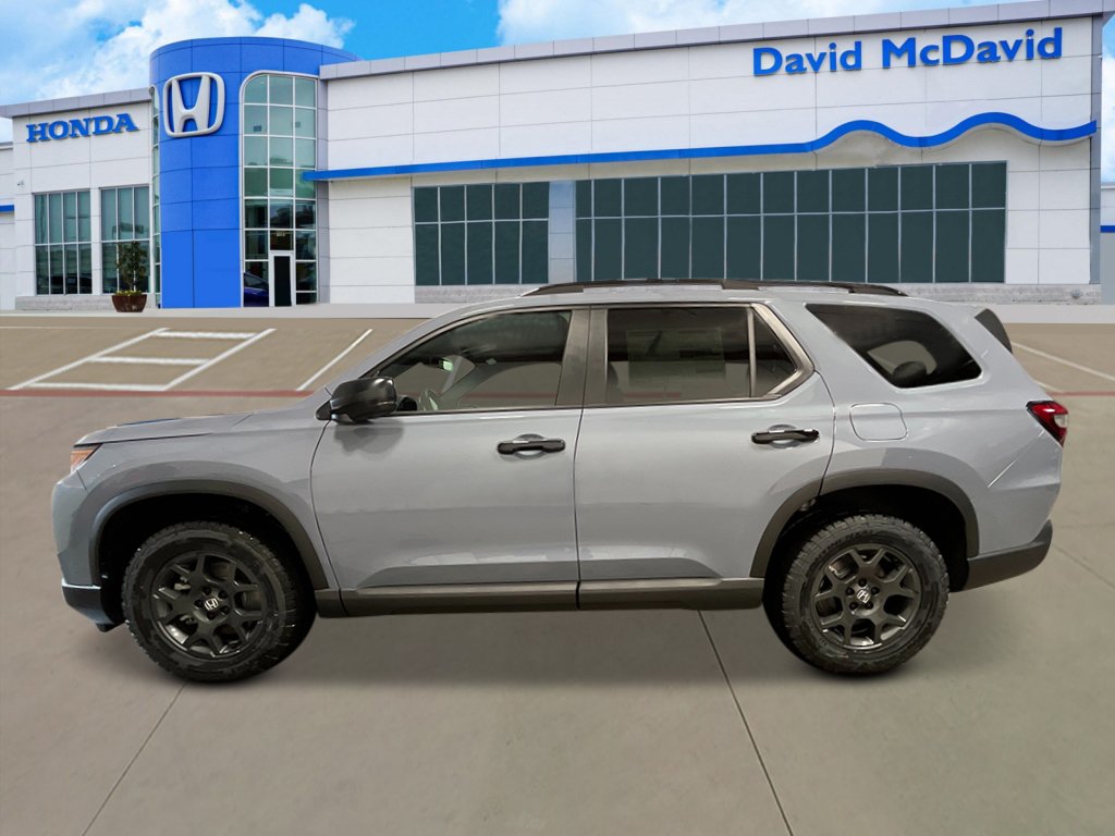 New 2026 Honda Pilot TrailSport image 2