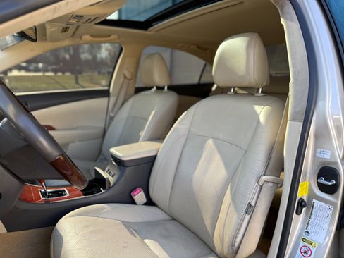 Used 2012 Lexus ES 350 4dr Sdn image 13