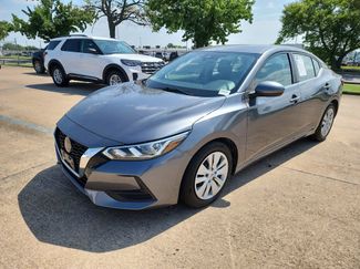 Used 2021 Nissan Sentra S image 1