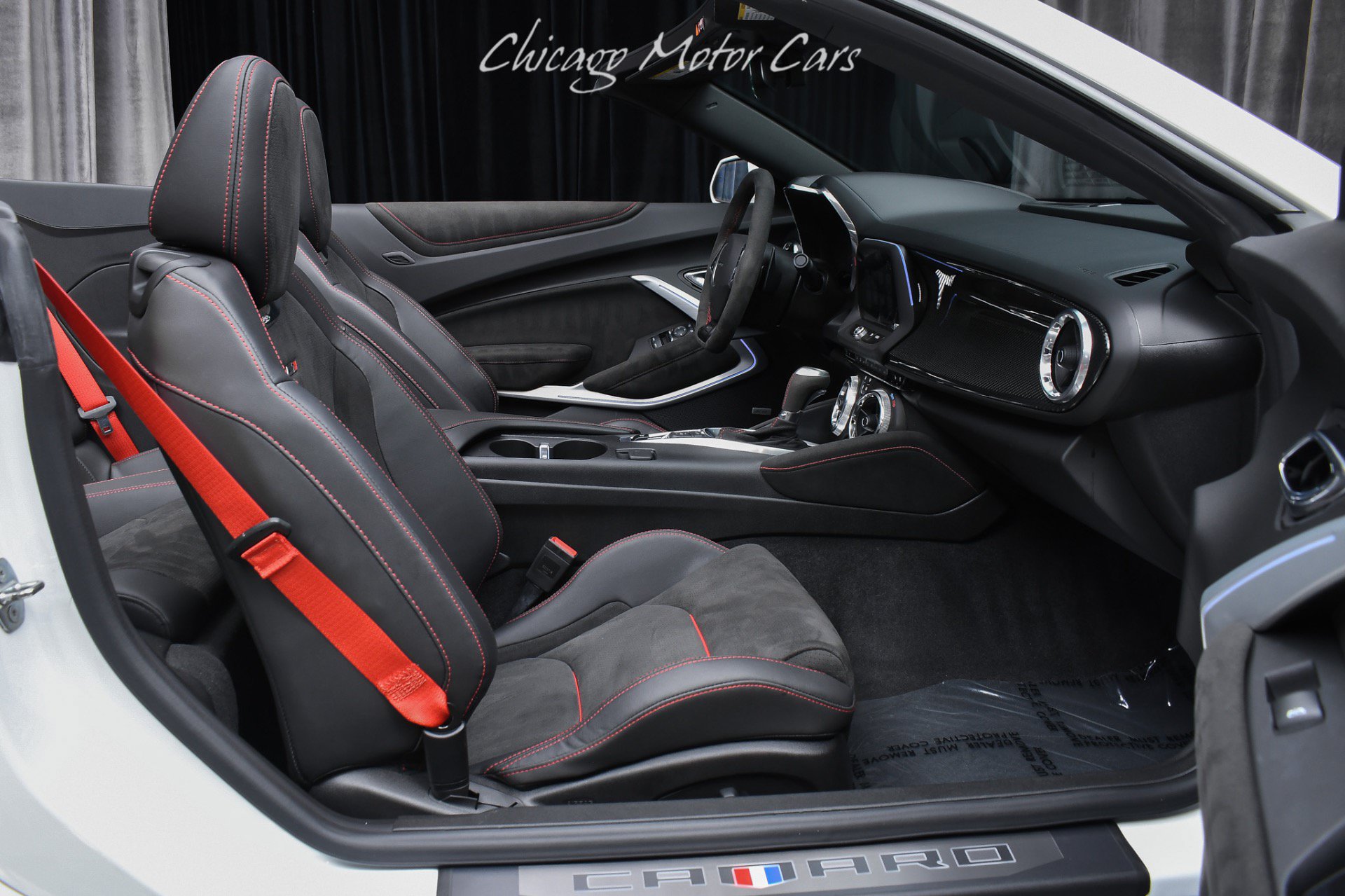 Used 2017 Chevrolet Camaro ZL1 RWD image 21